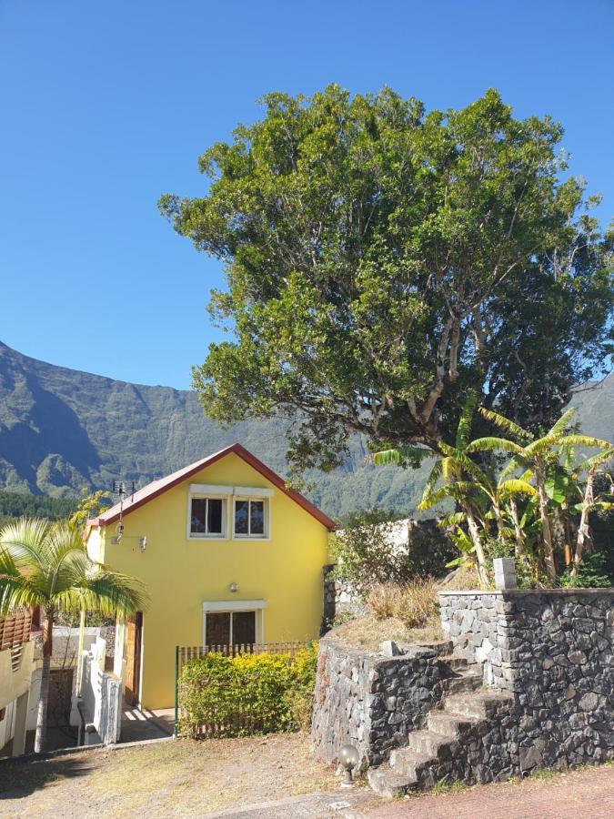 Ticaze Montagne Villa Cilaos Exterior photo